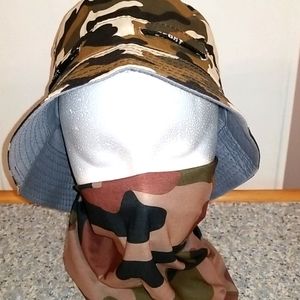Geyoga Camouflage Bucket Hat and Gaitor